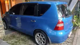Livina XR matic 2008