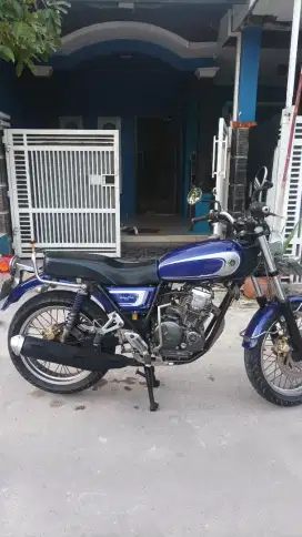 Motor Custom Scorpio