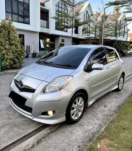 [KM 40 RB] Toyota Yaris S Limited A/T 2010/2011 Antik Simpanan! E