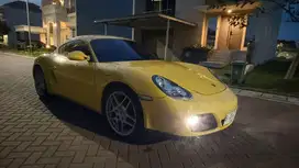 Porsche Cayman 2011 | Kuning | Terawat | Pająk Panjang | Surat Lengkap