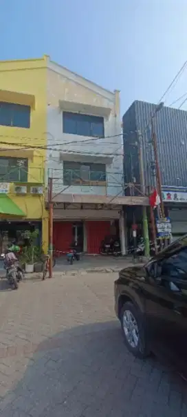 Disewa cepat ruko di kawasan padat penduduk dan traffic tinggi