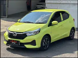 KM 6rb.. Honda All New BRIO E 1.2 A/T 2023.. eNHa garage Semarang..