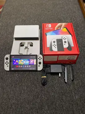 Nintendo Switch OLED OFW LIKE NEW