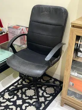 Kursi kerja Ikea