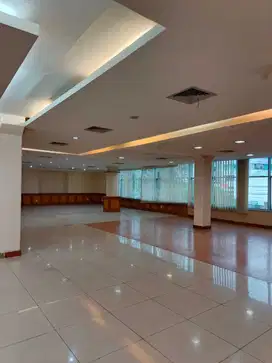 SEWA KANTOR DI TEBET JAKSEL JAKARTA SELATAN STRATEGIS 700m2