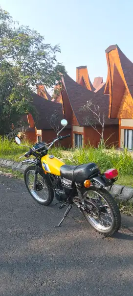 Yamaha DT 100 X, barang koleksi, like new