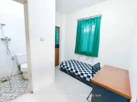 Kost Tawakal Tomang 60KT Mahasiswa karyawan Trisakti Untar Roi Tinggi