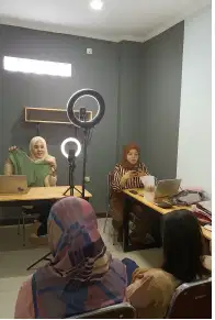 Sewa Ruangan Untuk Live Shopping, Kantor, Retail Strategis & Nyaman