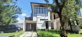 DIJUAL RUMAH 2LT SIAP HUNI SEJUK DI THE ATMOSPHERE SENTUL SSR749 A2