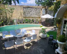 DIJUAL RUMAH SEJUK BAGUS NYAMAN 2LT KOLAM RENANG MEDITERANIA 2 SSR781