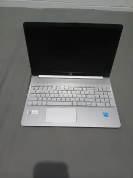 DI JUAL, LAPTOP KONDISI 100%