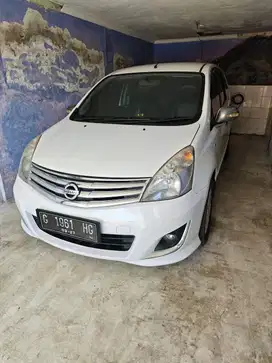 Nissan Livina 2012 Bensin
