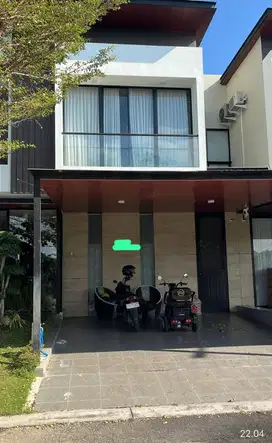 Rumah Northwest Central Surabaya