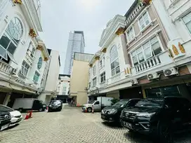 Ruko Crown Palace Tebet 4 Lantai Full Furnished
