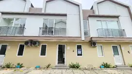 disewakan Co-Living ruang usaha dan rumah 1 kamar Zena BSD