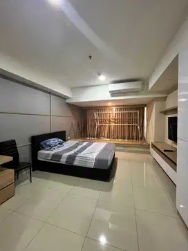 Disewakan Apartemen Orange County Lippo Cikarang, Furnished 60jt/Tahun