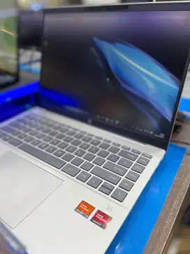 Laptop HP PAvilion Plus EY0016 Ryzen 5-7540U 16GB 512GB w11 OHS