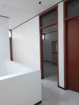 Disewakan Rumah Siap Huni Full Furnished di Turangga