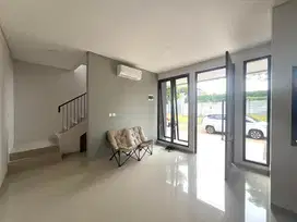 Rumah Brand New Semi Furnished di Kebayoran Harmony