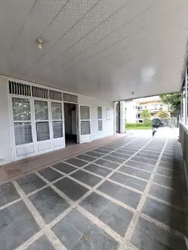 RUMAH MEWAH FURNISHED ,SIAP HUNI LOKASI JALAN KELAPA SAWIT - PEKANBARU