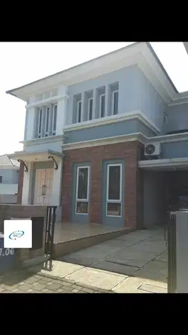 Di jual Rumah Boulevard kota wisata cibubur