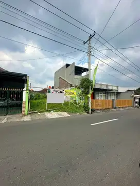 Tanah strategis pinggir jalan lempongsari cocok kost hunian usaha