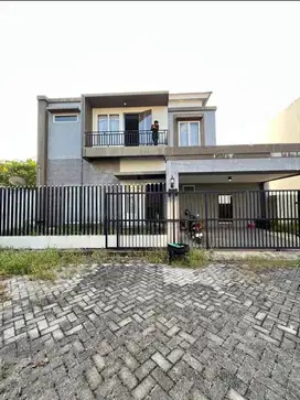 Rumah Mewah di Villa Garden, Pekanbaru