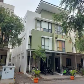 Dijual Cepat Kost Allogio Gading Serpong