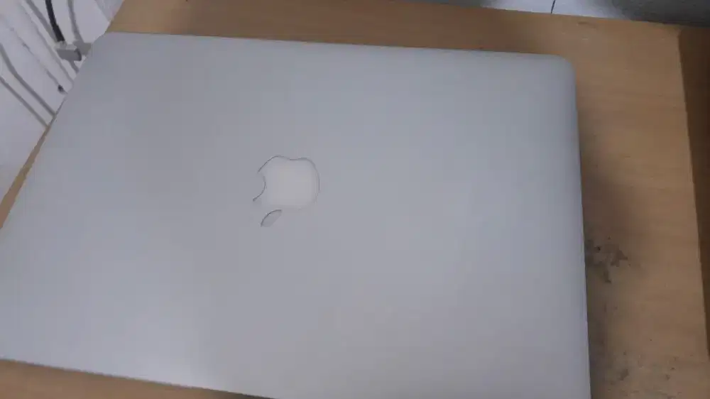 dijual cepat macbook2017