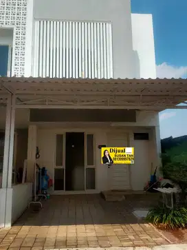 *Dijual Rumah Oasia Dian Istana Siap Huni
