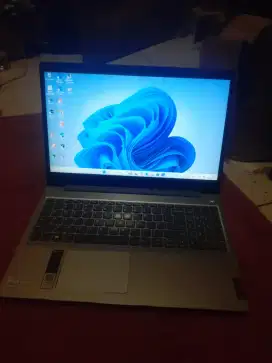 LENOVO IDEAPAD 3 core i3 15IML05 gen 10 Rm 8gb ssd 256gb