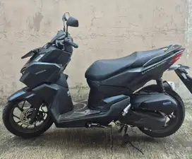 Honda Vario 160 2025 - KM rendah mulus jarang pakai (HARGA BISA NEGO)