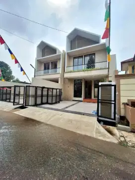 Di jual rumah baru dalam komplek di jatibening bekasi