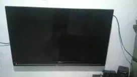 Sharp Aquos 40 inch digital