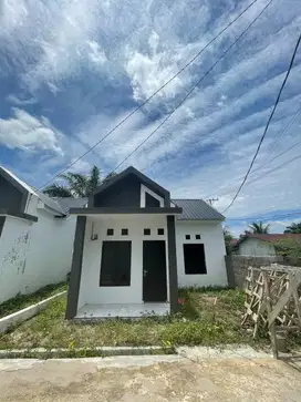 DI JUAL RUMAH STRATEGIS DEKAT DENGAN PINTU MASUK TOL KISARAN