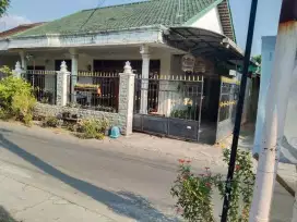 Rumah dijual strategis