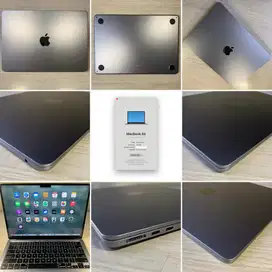 MacBook Air M3 Space Gray iBox fullset 16/256