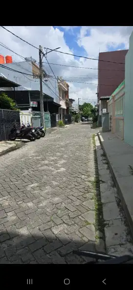 Dijual rumah di perumahan poris paradise depan taman