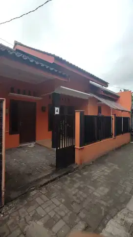 Rumah sewan di kalipakis dekat umy dan upy