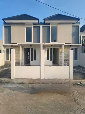 Rumah Baru Siap Huni Lokasi Strategis di Medayh Utara Rungkut Sby