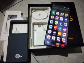Flagship series
Realme GT 6 5G 12/256GB
Snapdragon 8s Gen 3