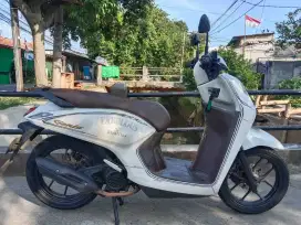 Honda Genio CBS ISS th 2022 DP hanya 500 gas