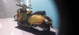 Vespa matic GTS 150 LIKE NEW