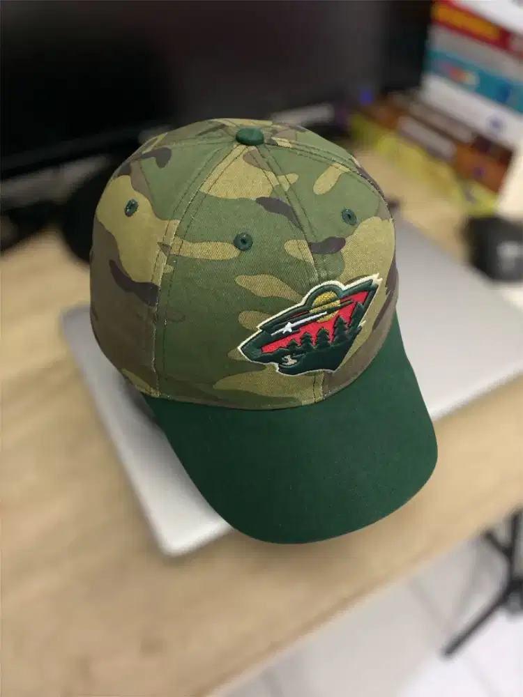 Topi ’47 Brand Minnesota Wild NHL Camo Strapback bekas