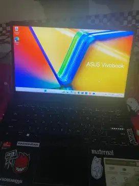 Asus Vivobook Go 14 – Ryzen 5, RAM 16GB, SSD 512GB, Mulus!