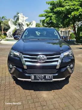 Toyota Fortuner VRZ 4x2 AT th 2018 Diesel