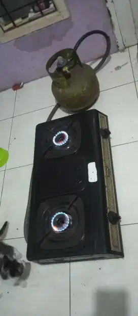kompor 2 tungku Rinai ri-522S