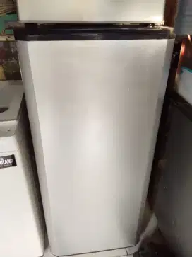 Kulkas 1 pintu ori