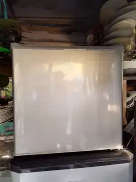 Kulkas 1 pintu mini