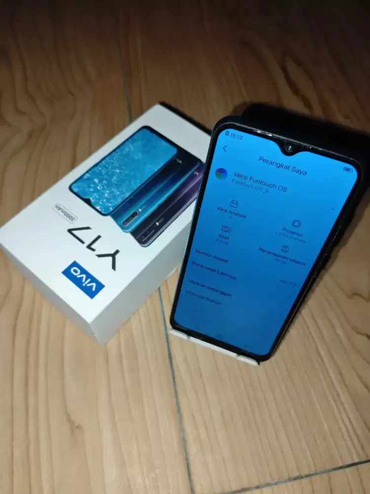 Vivo y 17 hp gaming Ram 8 internal 64gb